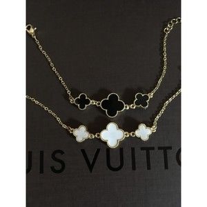 Clover Chain Bracelet - One Black Left-White SOLD OUT